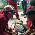 Thai man uses hammer to attack Italian riding motorbike with a broken leg and breaks his arm